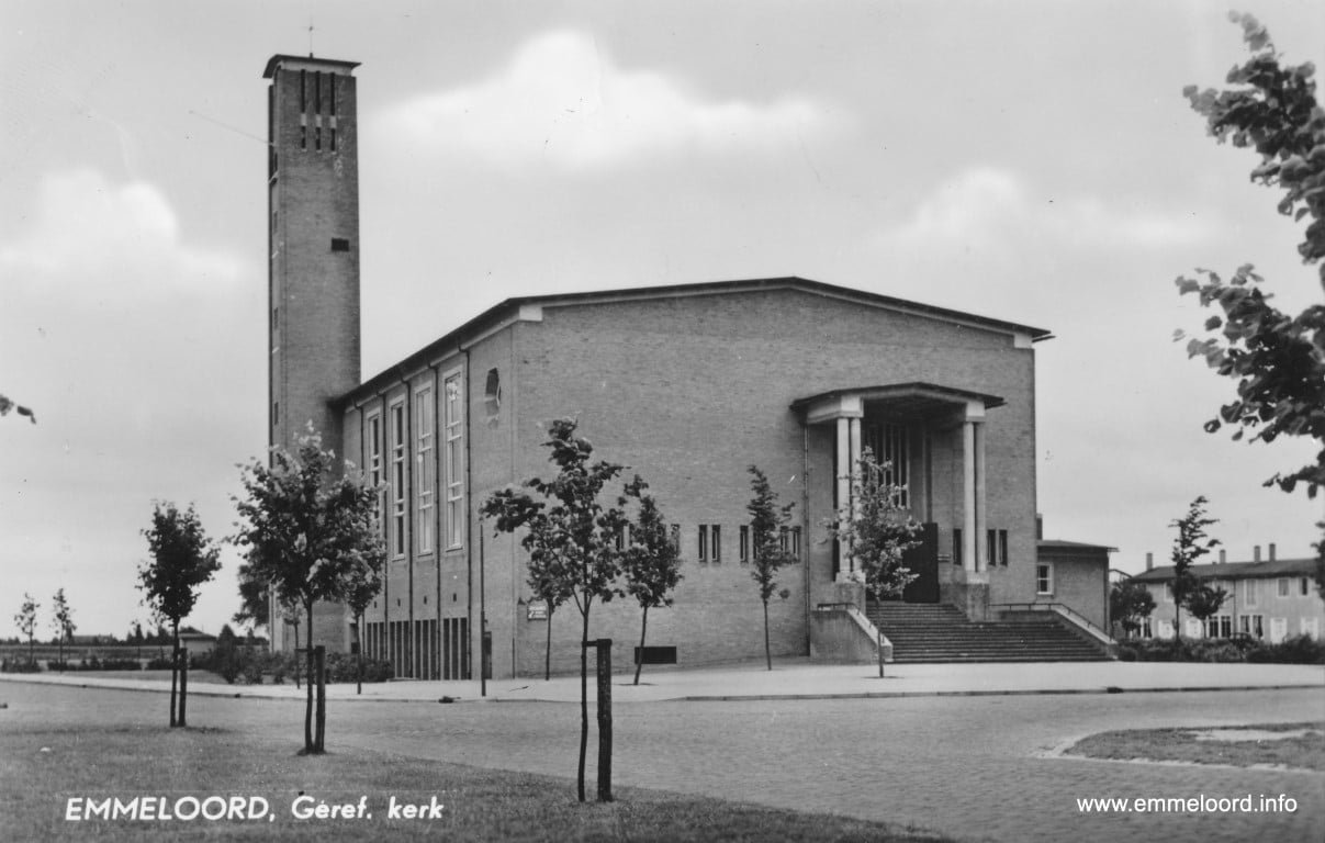 Kerk-Nieuw-Jeruzalemkerk-3.jpg Kerk-Nieuw-Jeruzalemkerk-3.jpg